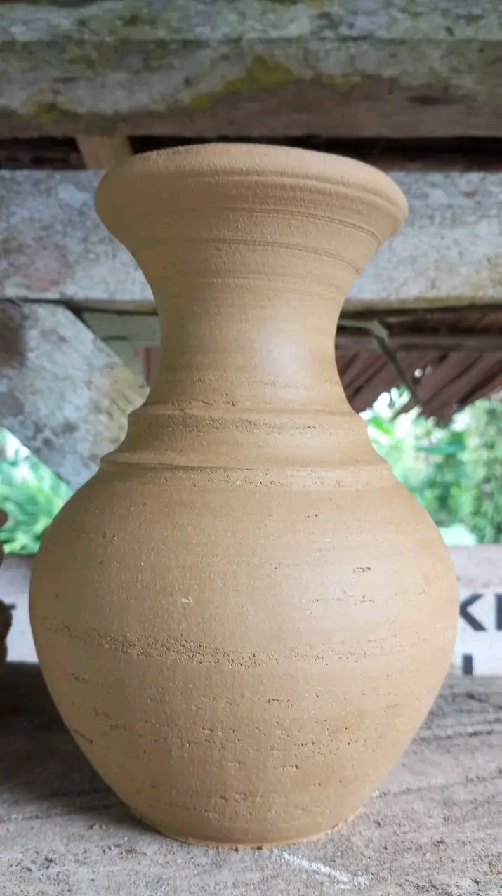 Vas Bunga Gerabah